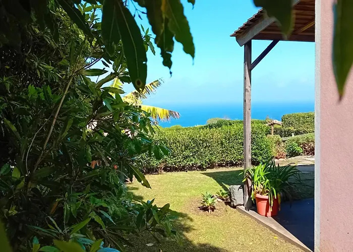 Bed and Breakfast Faial